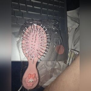 Hello Kitty Pink Hairbrush